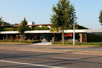 Colpaert showroom kantoorinrichting Gent